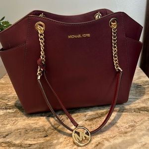 Michael Kors purse